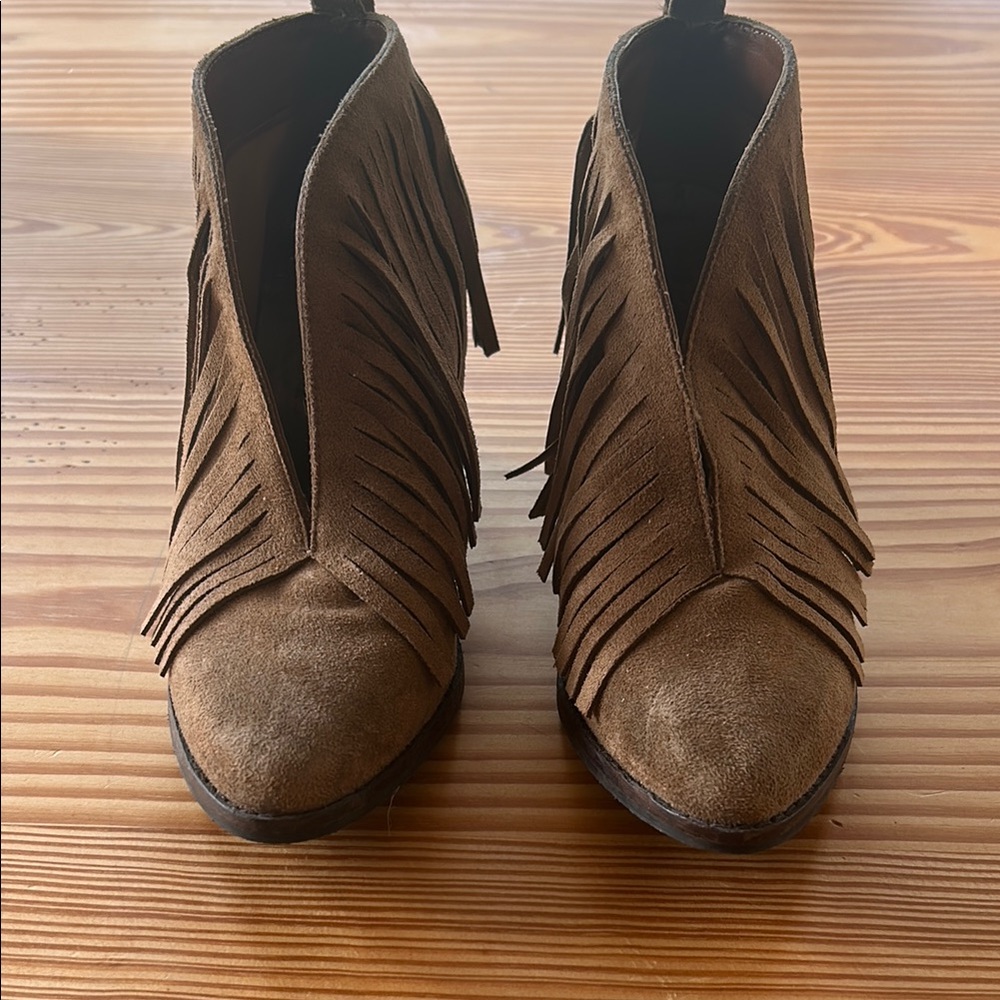 Free People/Coconuts by Matisse Fringe Suede Ankle Boots - Brown SIZE 7.5